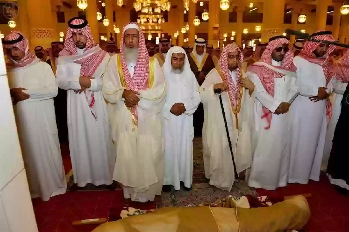  وفاة والدة الأمير سلطان بن محمد بن عبدالعزيز والصلاة بعد العصر في مسجد..